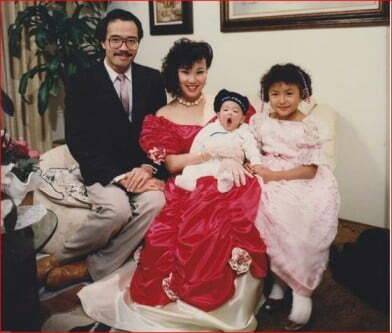 Jeannie Mai with her parents and one of her siblings. 1