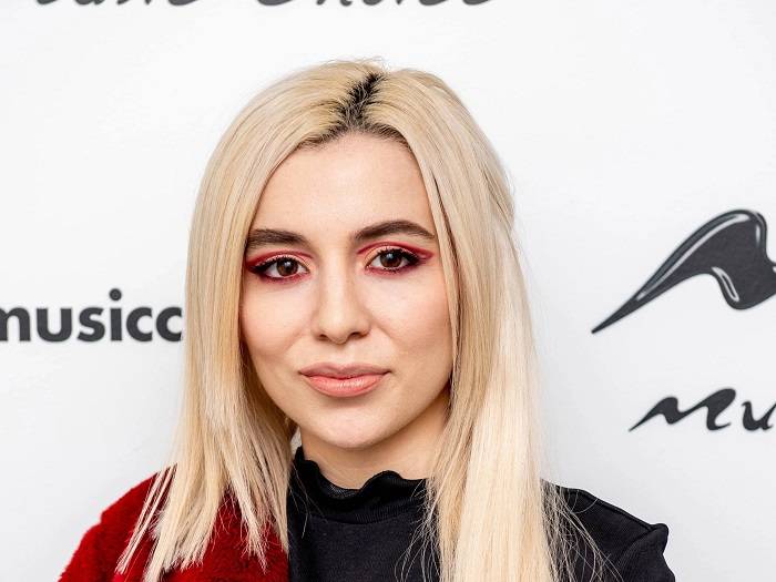 Ava Max Net Worth & In 2023, Height, Age, Husband, Bio