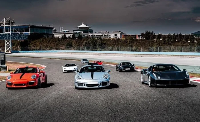 The Thrill of Hot Rod Racing: Exploring the World of Drag Strips and Track Events Get ready for an adrenaline rush