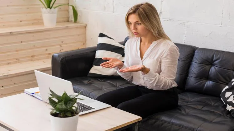 How Your Meeting Background Can Help You Look More Professional How Your Meeting Background Can Help You Look More Professional