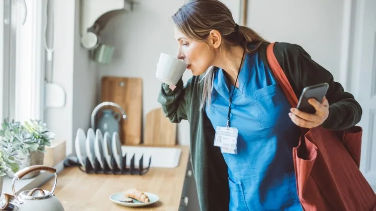 Why Workaholism Isn’t Okay and How to Deal With It Why Workaholism Isnt Okay and How to Deal With It