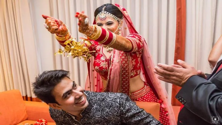 Celebrate This Raksha Bandhan With Trendy Online Rakhi Gift Crates Celebrate This Raksha Bandhan With Trendy Online Rakhi Gift Crates