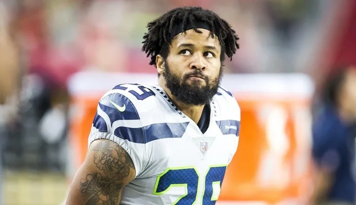 Earl Thomas Net Worth: A Free Safety Beacon in NFL’s History, Full Name, Age, Notable Works, Controversy, Nationality, Career, Occupation Earl Thomas Net Worth
