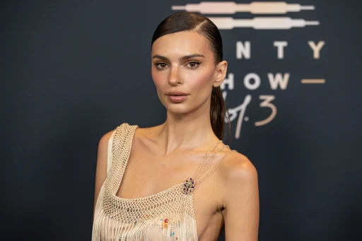 Emily Ratajkowski In Depth Profile Full Name Age Notable Works Net Worth Controversy Nationality Career Occupation e1689053942574