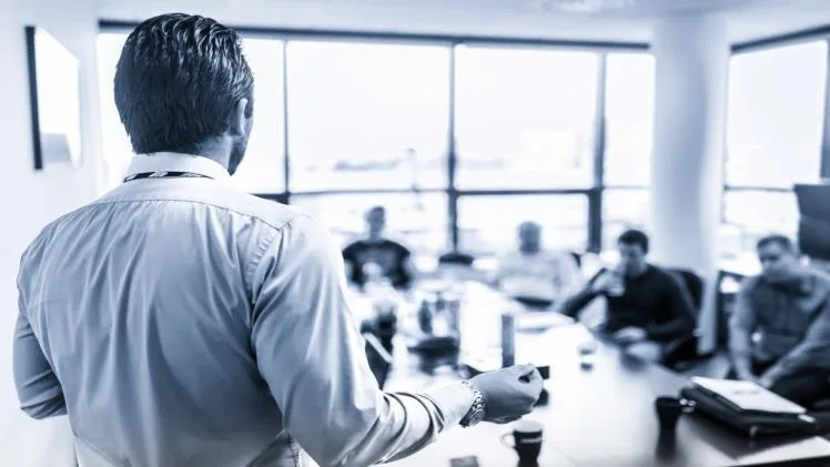 How to Combine Different Leadership Styles to Advance as a Leader How to Combine Different Leadership Styles to Advance as a Leader