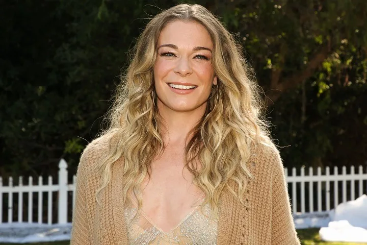 LeAnn Rimes Net Worth: A Country Music Phenomenon and Beyond, Full Name, Age, Notable Works, Controversy, Nationality, Career, Occupation LeAnn Rimes Net Worth