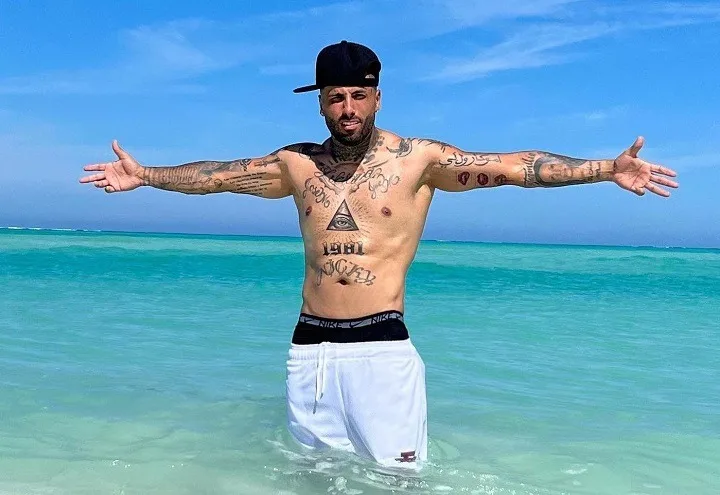Nicky Jam Net Worth : The Resilience and Triumph of a Reggaeton Legend,Full Name, Age, Notable Works, Controversy, Nationality, Career, Occupation Nicky Jam