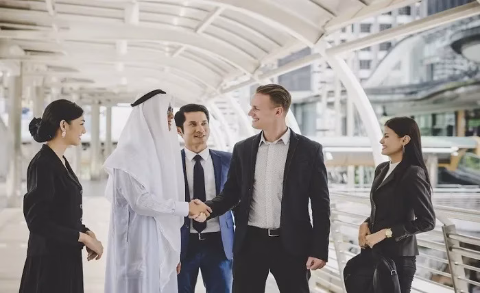 Finding Your Dream Job in Dubai: Essential Tips for Job Seekers Screenshot 1 19