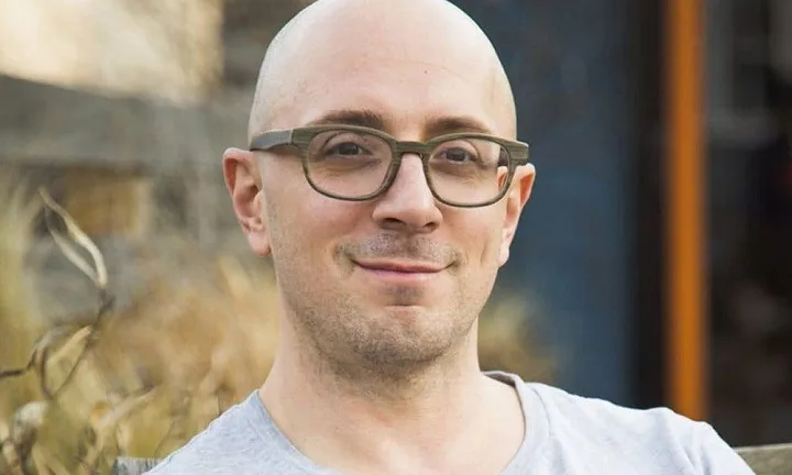 Steve Burns Net Worth: The Endearing Host of Blue’s Clues and Beyond Steve Burns Net Worth