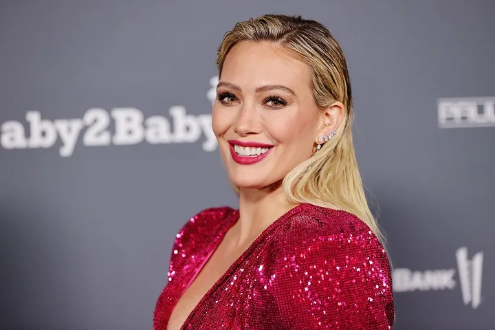 Hilary Duff Net Worth: From Teenage Sensation to Seasoned Starlet, Full Name, Age, Notable Works,  Controversy, Nationality, Career, Occupation Hilary Duff