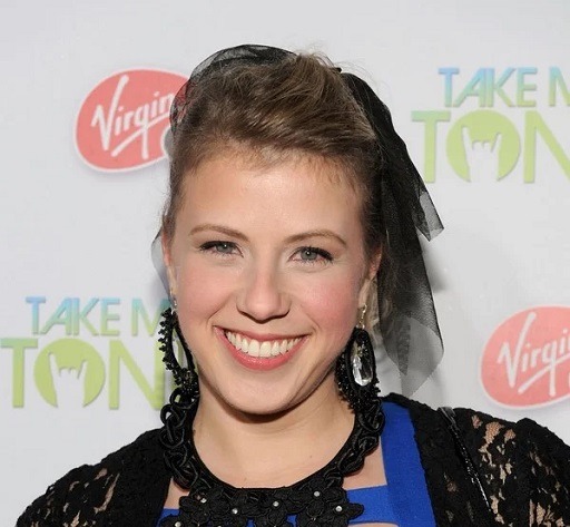 Jodie Sweetin In Depth Profile Full Name Age Notable Works Net Worth Controversy Nationality Career Occupation