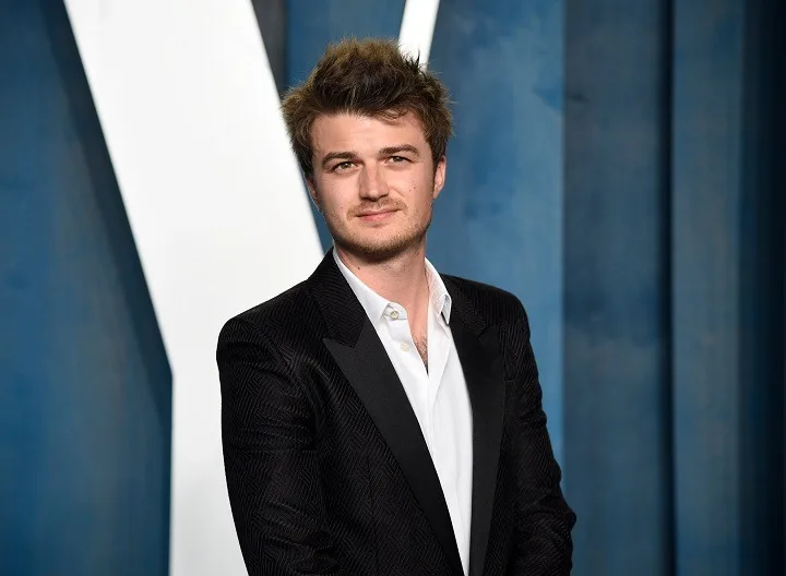 Joe Keery Net Worth: From Humble Beginnings to “Stranger Things” Stardom, Full Name, Age, Notable Works, Controversy, Nationality, Career, Occupation Joe Keery Net Worth