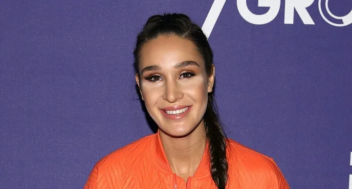 Kayla Itsines Net Worth: Revolutionizing Fitness One Sweat at a Time, Full Name, Age, Notable Works, Controversy, Nationality, Career, Occupation Kayla Itsines Net Worth