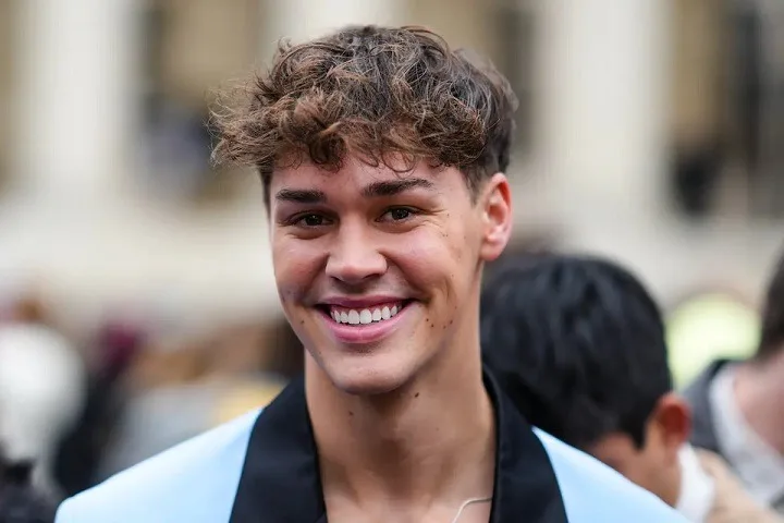 Noah Beck Net Worth: The Meteoric Rise of a TikTok Sensation, Full Name, Age, Notable Works, Controversy, Nationality, Career, Occupation Noah Beck Net Worth