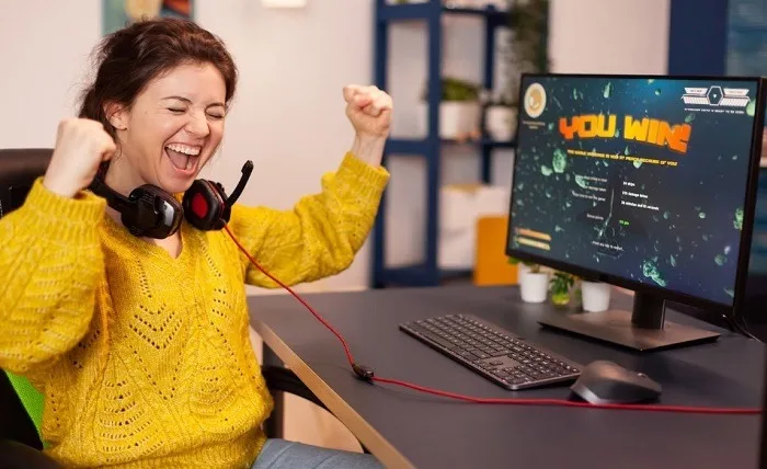 The Art of Bluffing: Strategies for Online Games The Art of Bluffing Strategies for Online Games