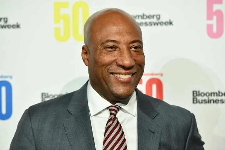 Byron Allen Net Worth: Media Mogul and Entertainment Trailblazer, Full Name, Age, Notable Works, Controversy, Nationality, Career, Occupation Byron Allen Net Worth