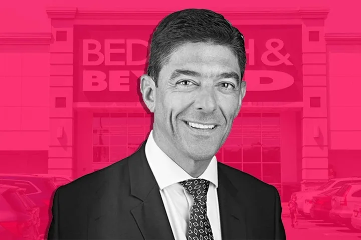 Gustavo Arnal Net Worth: Shaping the Financial Landscape, Full Name, Age, Notable Works, Controversy, Nationality, Career, Occupation Gustavo Arnal Net Worth