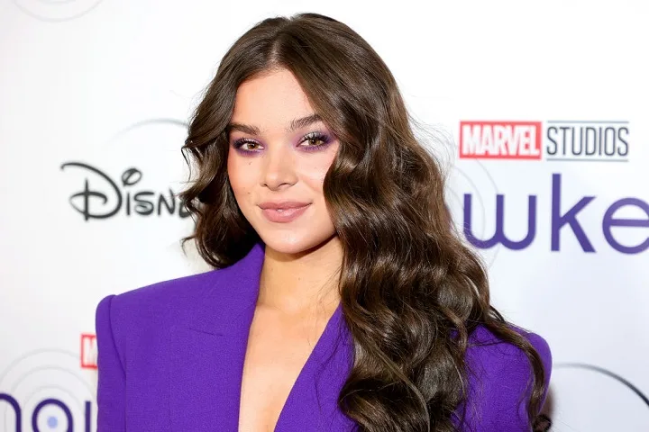 Hailee Steinfeld Net Worth: A Rising Star’s Journey in Hollywood, Full Name, Age, Notable Works, Controversy, Nationality, Career, Occupation Hailee Steinfeld Net Worth