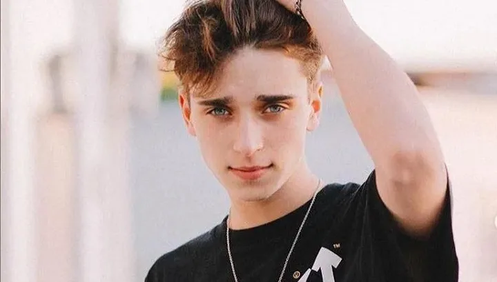 Josh Richards Net Worth: From TikTok Stardom to Business Success, Full Name, Age, Notable Works, Controversy, Nationality, Career, Occupation Josh Richards Net Worth