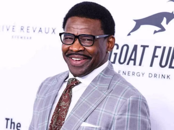 Michael Irvin Net Worth: The Hall of Fame Legacy, Full Name, Age, Notable Works, Controversy, Nationality, Career, Occupation Michael Irvin Net Worth