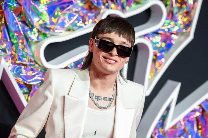 Peso Pluma Net Worth: A Rising Star in the Music Industry, Full Name, Age, Notable Works, Controversy, Nationality, Career, Occupation Peso Pluma Net Worth