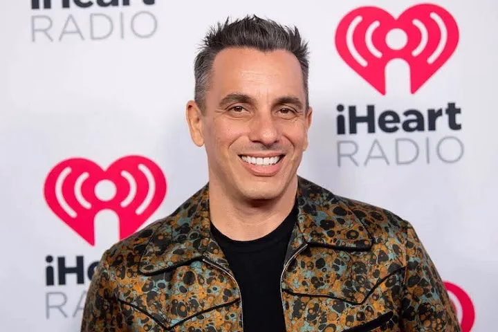 Sebastian Maniscalco Net Worth: From Stand-Up Comedy to Staggering Success, Full Name, Age, Notable Works, Controversy, Nationality, Career, Occupation Sebastian Maniscalco Net Worth