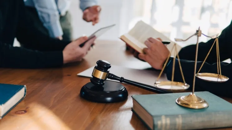 Minor car accidents: do I need to report them? Top 5 Qualities To Look For In a Law Group