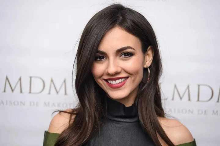 Victoria Justice Net Worth: Unveiling the Multi-Talented Star’s Career and Net Worth, Full Name, Age, Notable Works, Controversy, Nationality, Career, Occupation Victoria Justice Net Worth