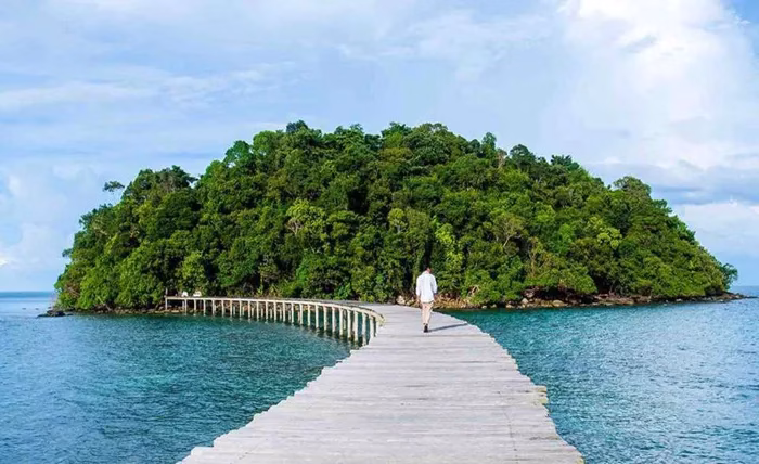 Cambodia Tours Water Sports and Activities in Phnom Penh