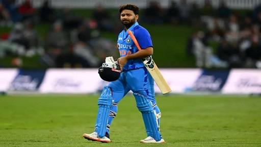 Comparison of Rishabh Pant Net Worth vs. Others