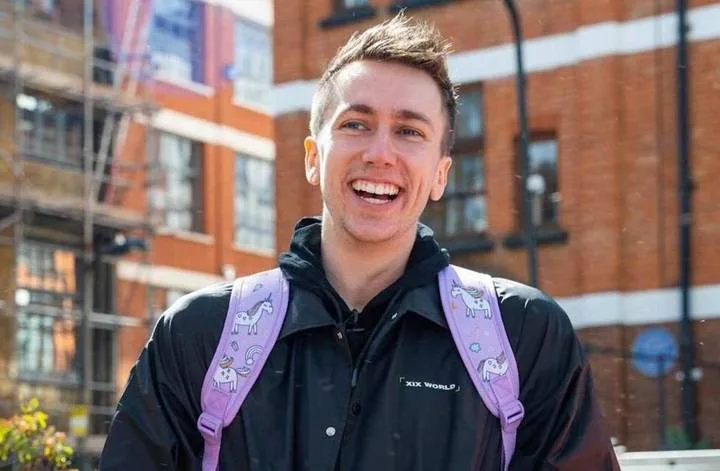 Miniminter’s Net Worth: Gaming, Content Creation, and Beyond, Full Name, Age, Notable Works, Controversy, Nationality, Career, Occupation Miniminters Net Worth
