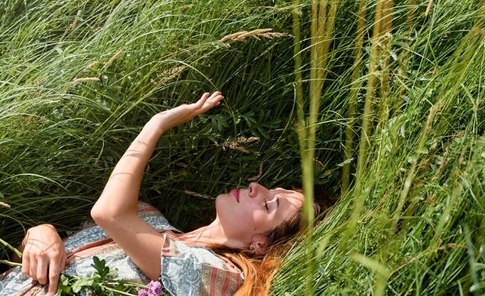 Cracking the Code: How a Natural Herb is Redefining Happiness and Well-Being! Screenshot 1 10