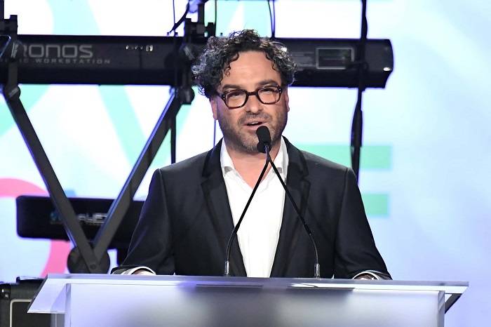 Johnny Galecki Social Work and Philanthropy