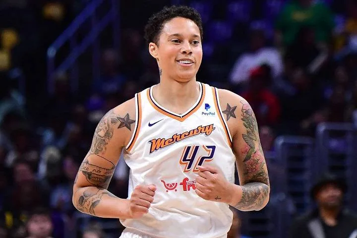 Brittney Griner Net Worth: Age, Notable Works, Social Work, Controversy, Nationality, Career, Occupation Brittney Griner Net Worths
