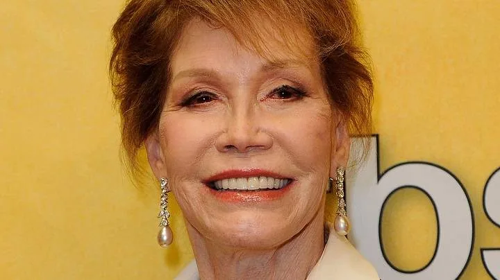 Mary Tyler Moore Net Worth: Age, Notable Works, Social Work, Controversy, Nationality, Career, Occupation in 2024 Mary Tyler Moore Net Worth