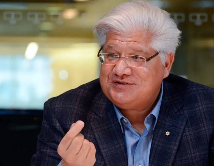 Mike Lazaridis Net Worth 20231