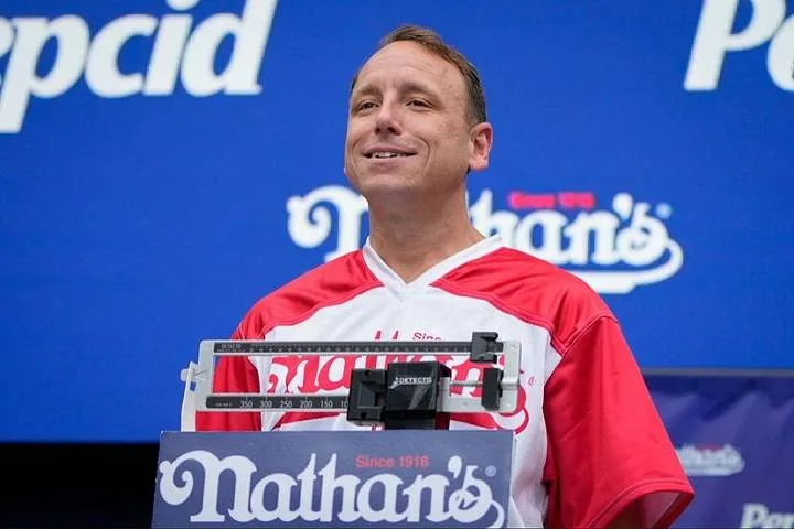 Joey Chestnut Net Worth: Age, Height, Weight, Family, Bio and Social Media Joey Chestnut Net Worth