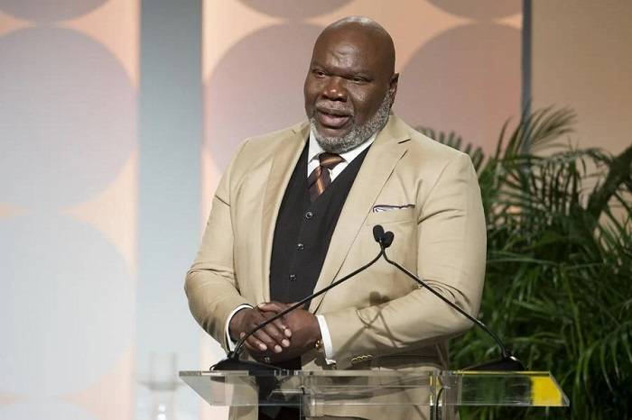 TD Jakes Detailed Net Worth