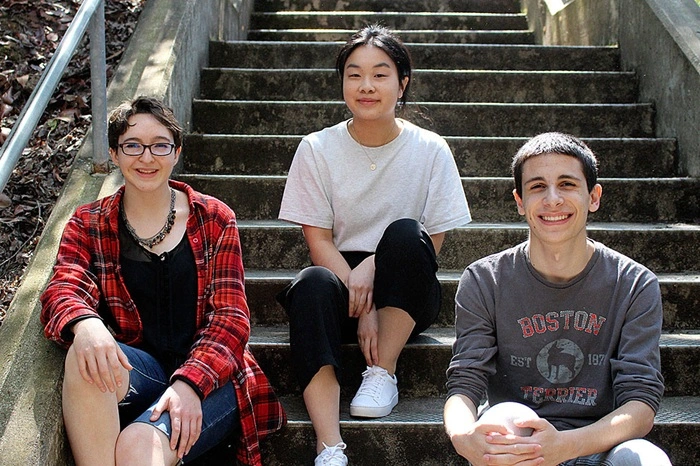 17134034 web1 tGibsonEkGrads ISS 190607
