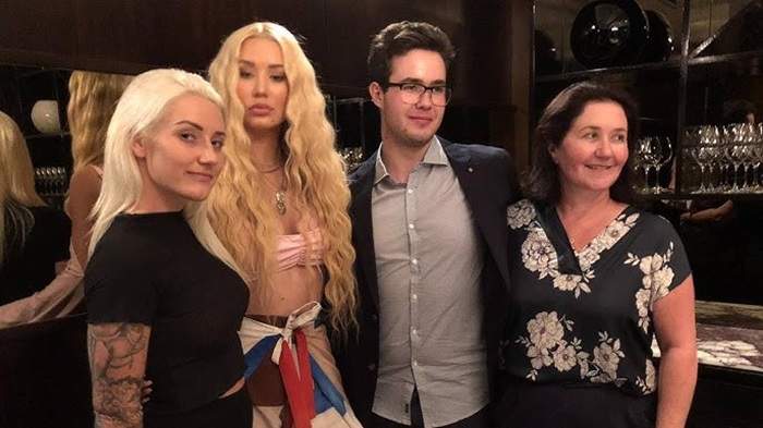 Iggy Azalea Family