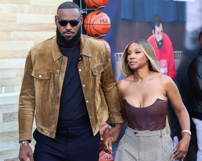Who is Savannah James