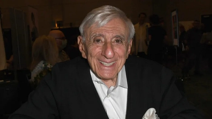 Jamie Farr Net Worth Growth Over Time