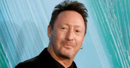 Julian Lennon Net Worth: Career, Earnings, Lifestyle, Musician and Social Media julian lennon net worth e1756016721455