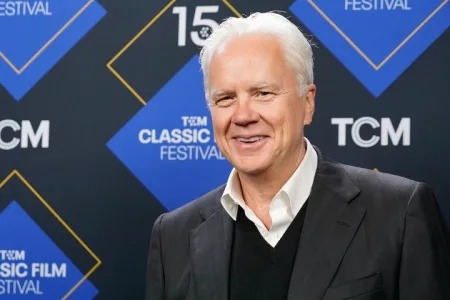 Tim Robbins Net Worth 2025: Age, Lifestyle, Salary and Career tim robbins net worth 1